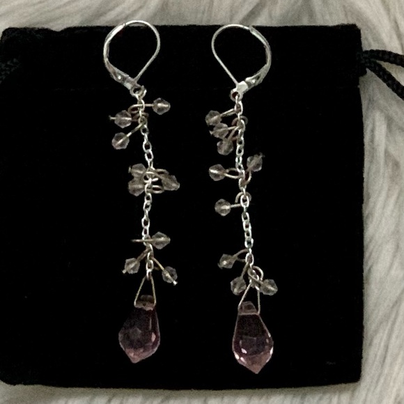 Guess Earrings - Picture 6 of 6